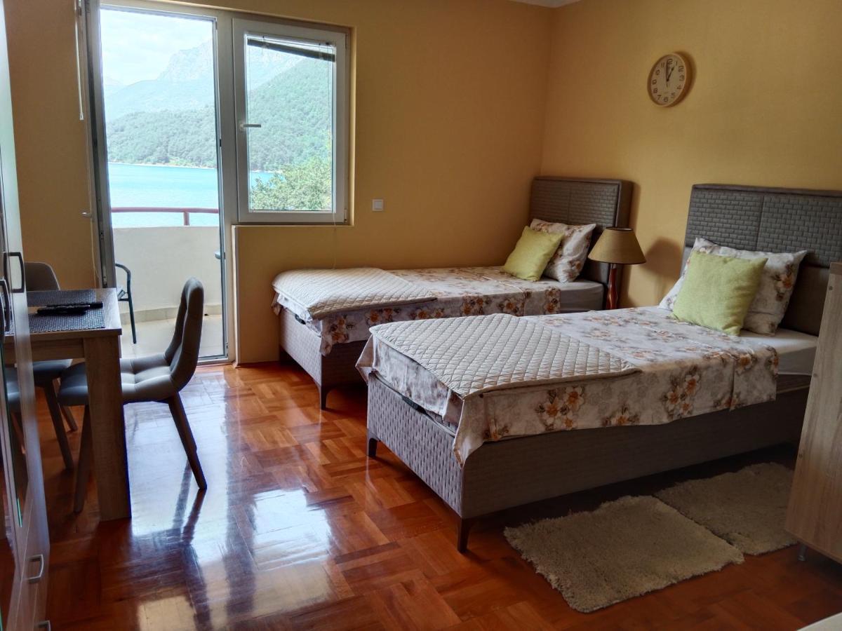 Studio Apartman D&S Plužine Ngoại thất bức ảnh